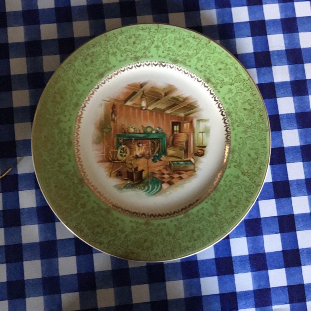 Century by Salem 23K Gold plated plate